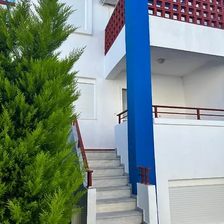 в * Sozopoli