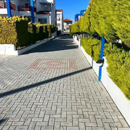 Vakantiehuis в *