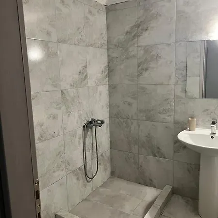 بيت للعطل в *